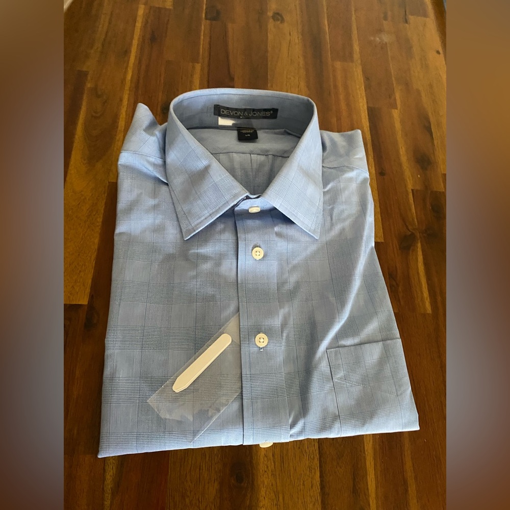 Devon & Jones Men's 2 Blue Dress Shirts classic ( 2 pieces-same size) .